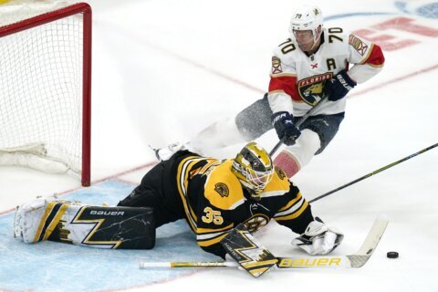 Jake DeBrusk notches winner, Bruins beat Panthers 4-2