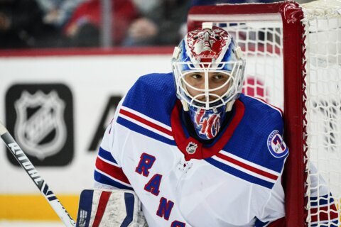 Panarin sets up 2, Kreider gets 47th as Rangers beat Devils