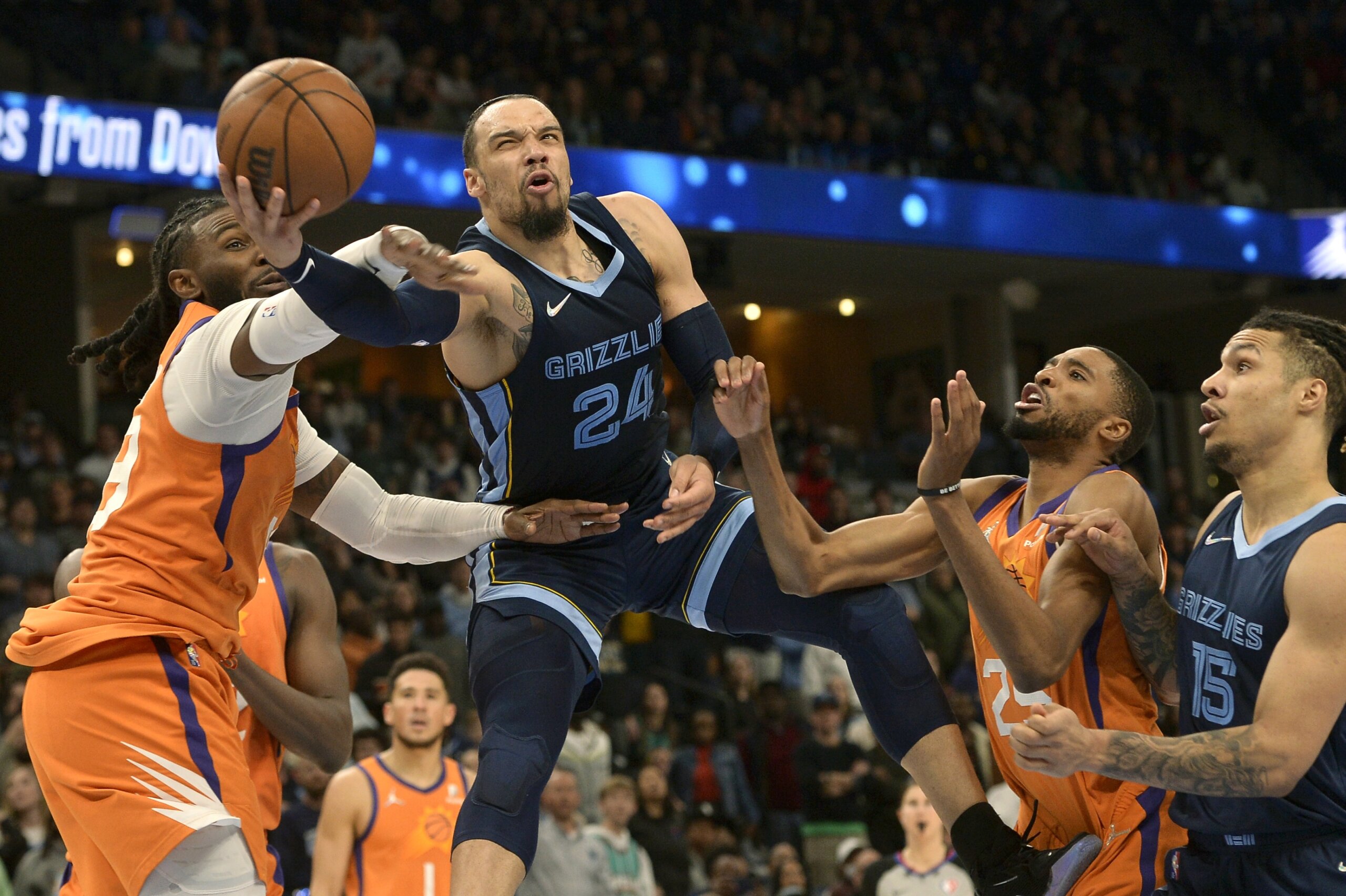 Brooks leads shorthanded Grizzlies past Suns, 122114 WTOP News
