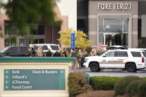 US rocked by 3 mass shootings during Easter weekend; 2 dead