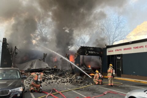Gaithersburg auto shop destroyed in Saturday fire