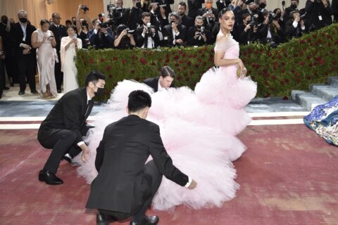 Inside the Met Gala: Glitter, glamour and 275,000 pink roses