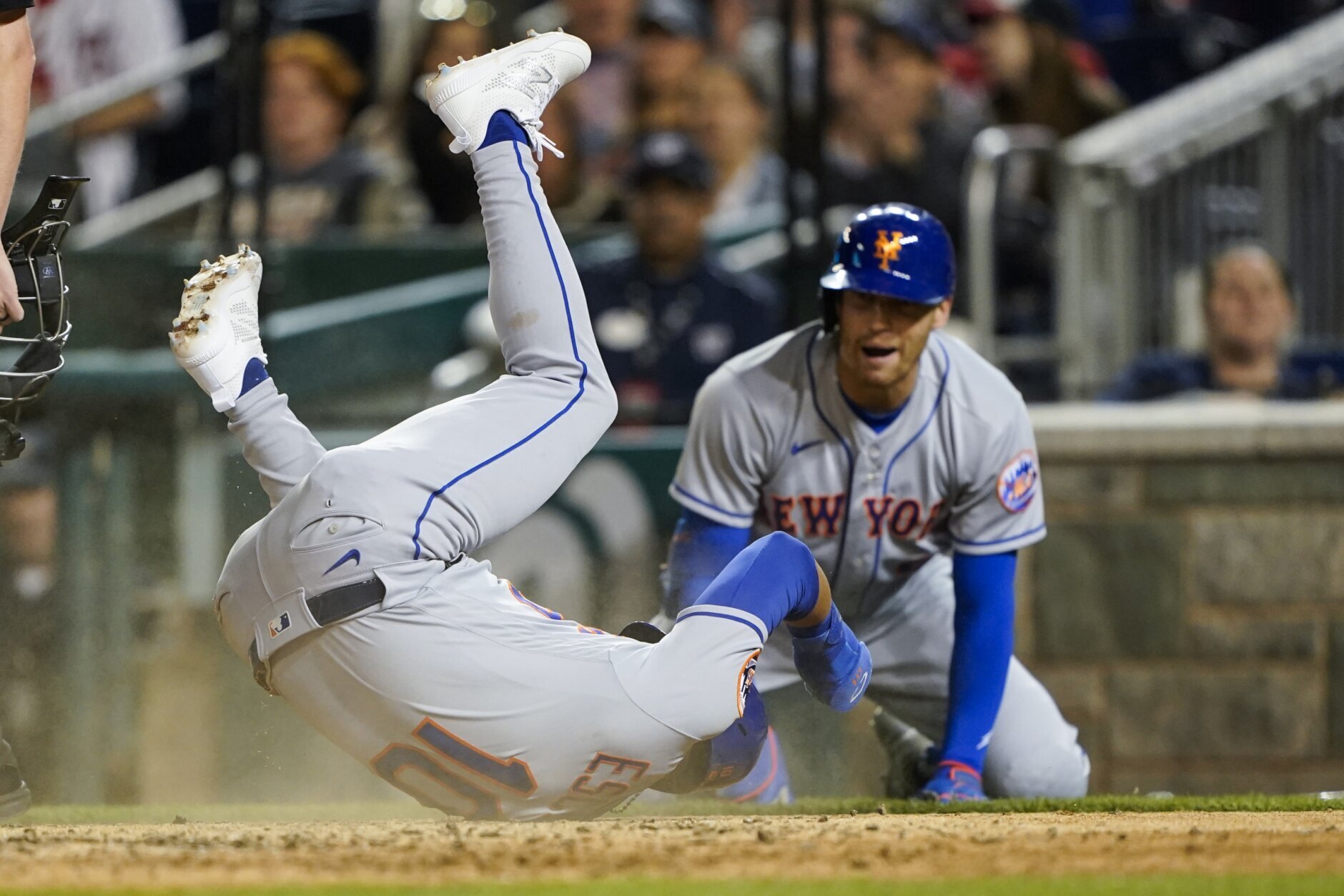 Call, Abrams have big hits in 7th as Nats beat Cubs 4-1 - WTOP News