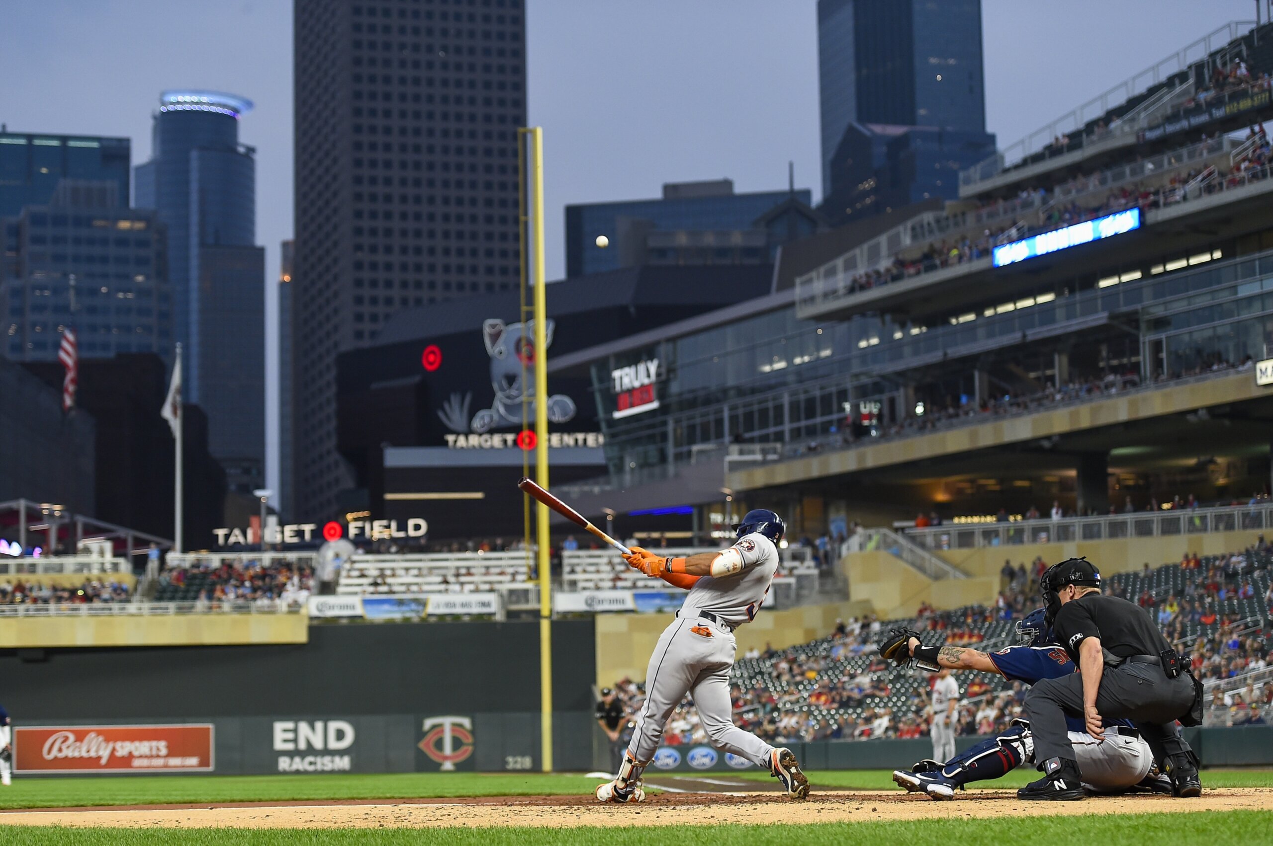 Down to final out, Luis Arraez saves Twins from being no-hit by Dylan Cease