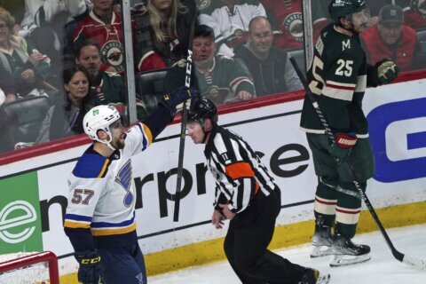 Perron’s hat trick helps Blues beat Wild 4-0, seize home ice