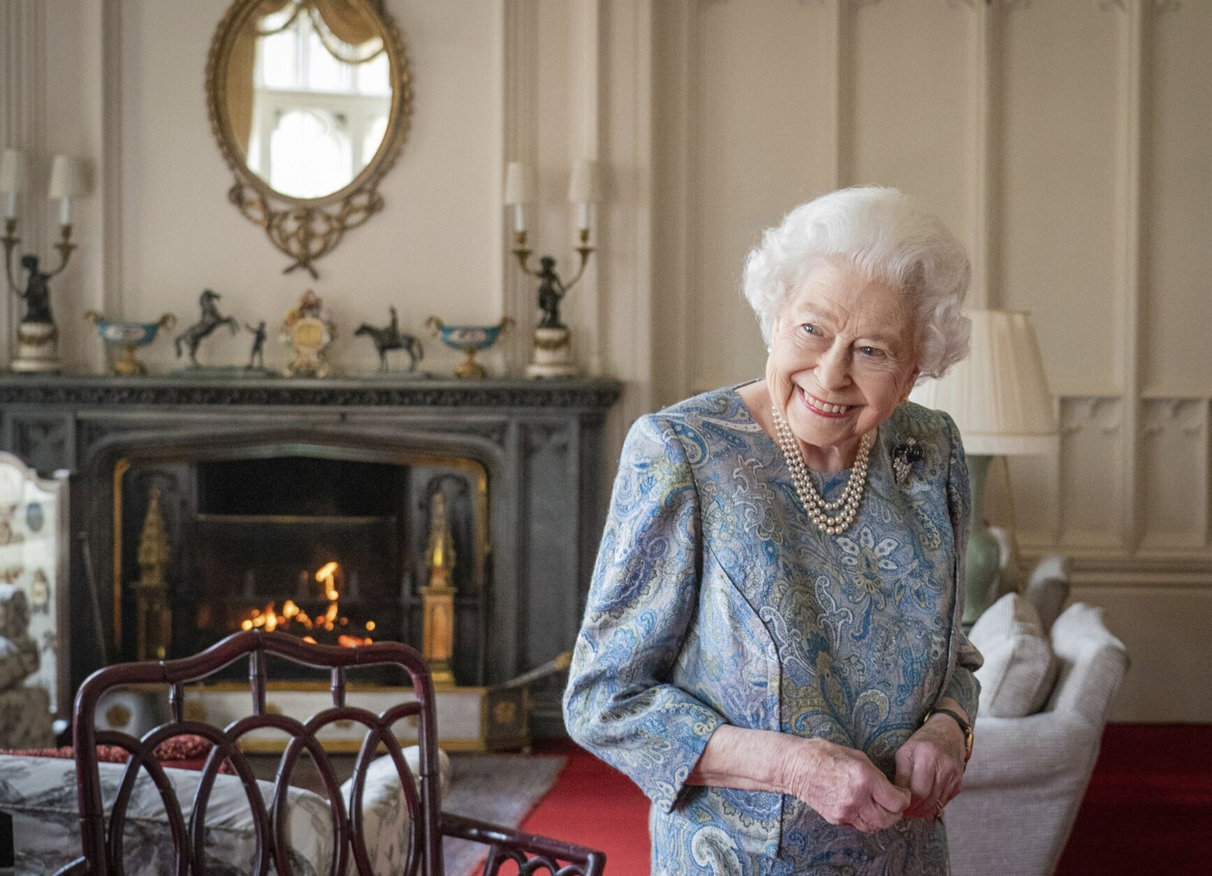 A look at Queen Elizabeth II’s style through the decades - WTOP News