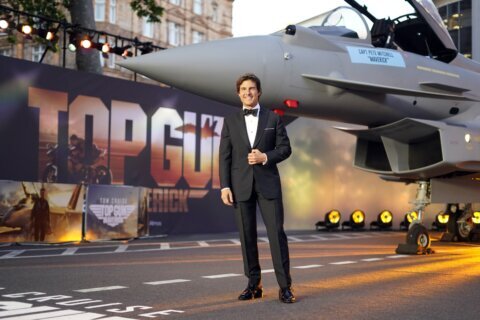 ‘Top Gun’ and Tom Cruise return to the danger zone