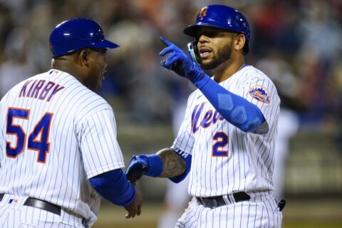 Mets demote struggling 1B/OF Dominic Smith to Triple-A