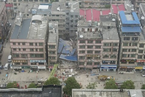 2 people rescued 50 hours after China building collapse