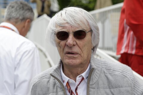 Ecclestone arrested in Brazil for carrying pistol on plane