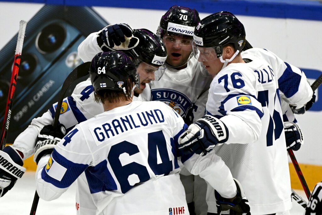 Finland downs Latvia, Germany tops Slovakia at hockey worlds