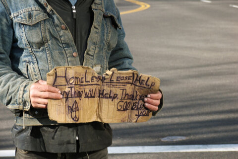 Fairfax Co. supervisors to collaborate with local agencies to evaluate panhandling