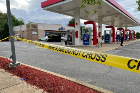 1 killed, another hurt in alleged carjacking in Alexandria