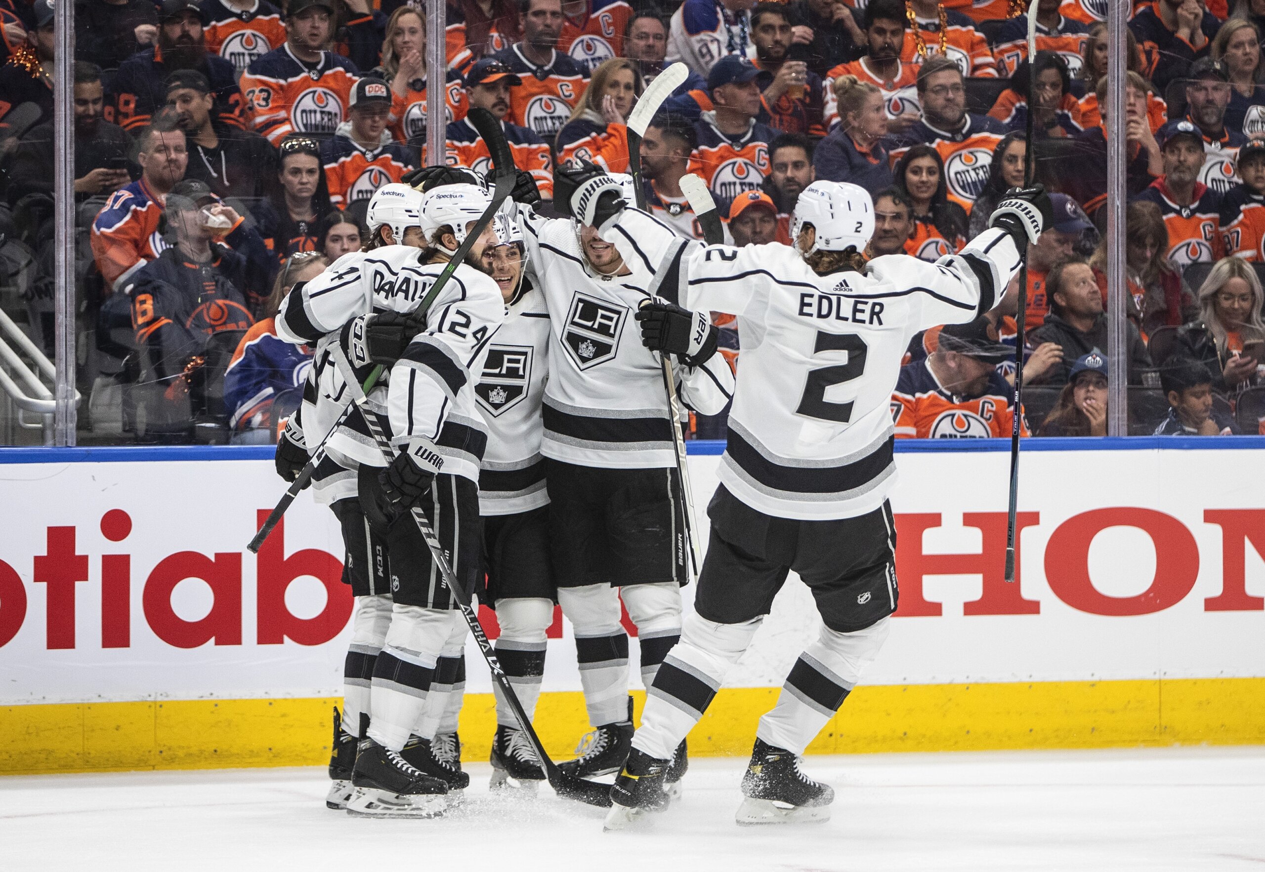 Danault scores late, Kings beat Oilers 43 in series opener WTOP News