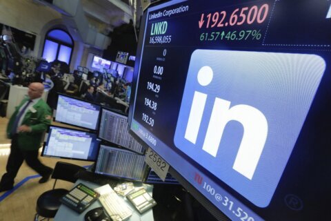 LinkedIn axes 716 jobs in fresh tech cuts, shuts China app