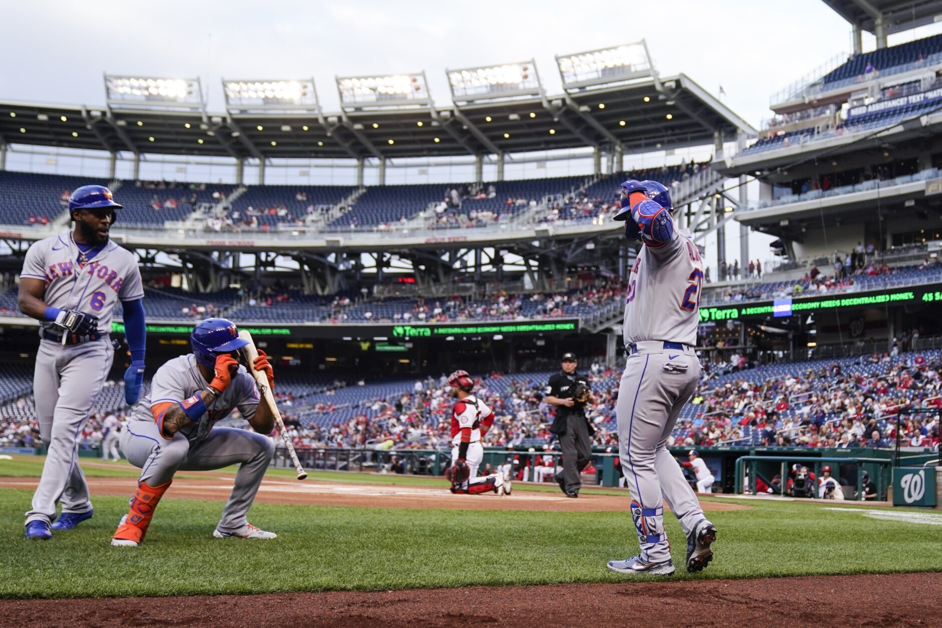 Soto's go-ahead homer sends Nationals past Braves, 4-2 - WTOP News