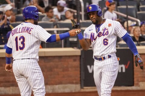 Marte, Plummer power Mets to 13-5 rout of Nationals