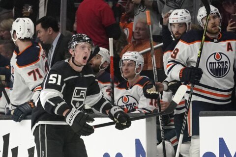 Quick change: Kings rout Oilers 4-0 in Game 4, series even
