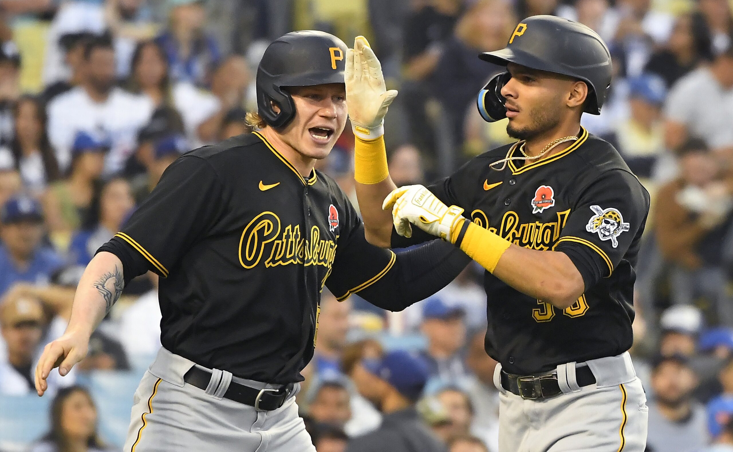 Pirates rally in 9th inning for wild 65 win over Dodgers WTOP News