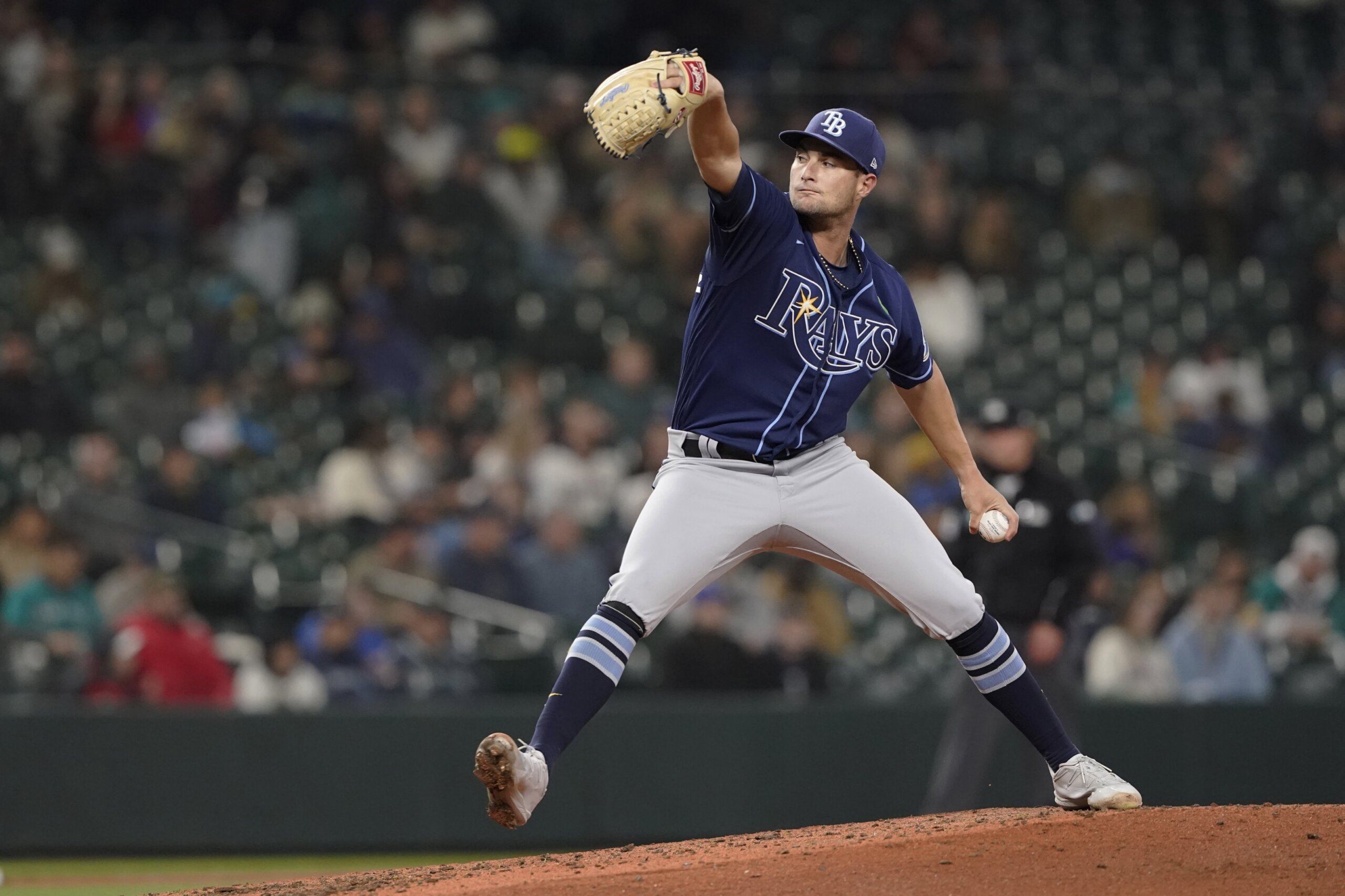 Mariners catcher Mike Zunino cleans up minor defensive issues