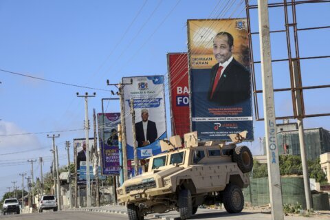 Somali lawmakers elect president voted out 5 years ago