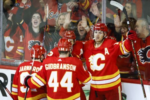 Gaudreau’s OT goal gives Flames 3-2 win over Stars in Game 7