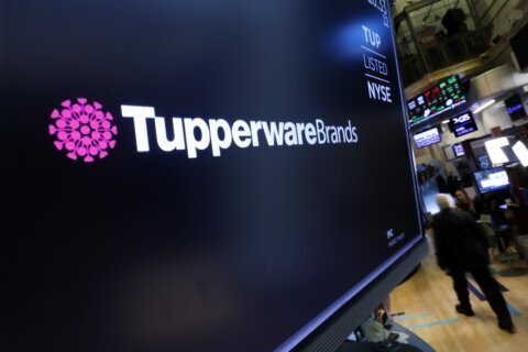 Tupperware struggles in Q1, withdraws guidance, taps new CFO