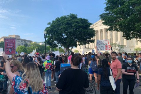 Demonstrators face off at Supreme Court following Roe draft leak