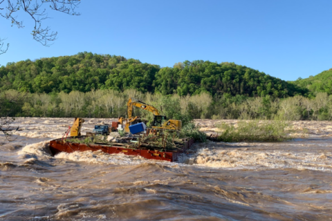 Construction barges break loose, float down Potomac River near Harpers Ferry