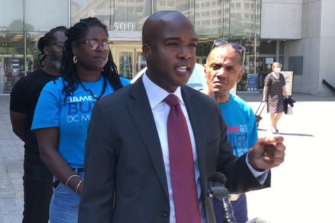 Candidate for DC mayor goes to court to be included in TV debate
