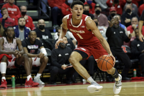 Wizards select point guard Davis with 10th pick in NBA Draft