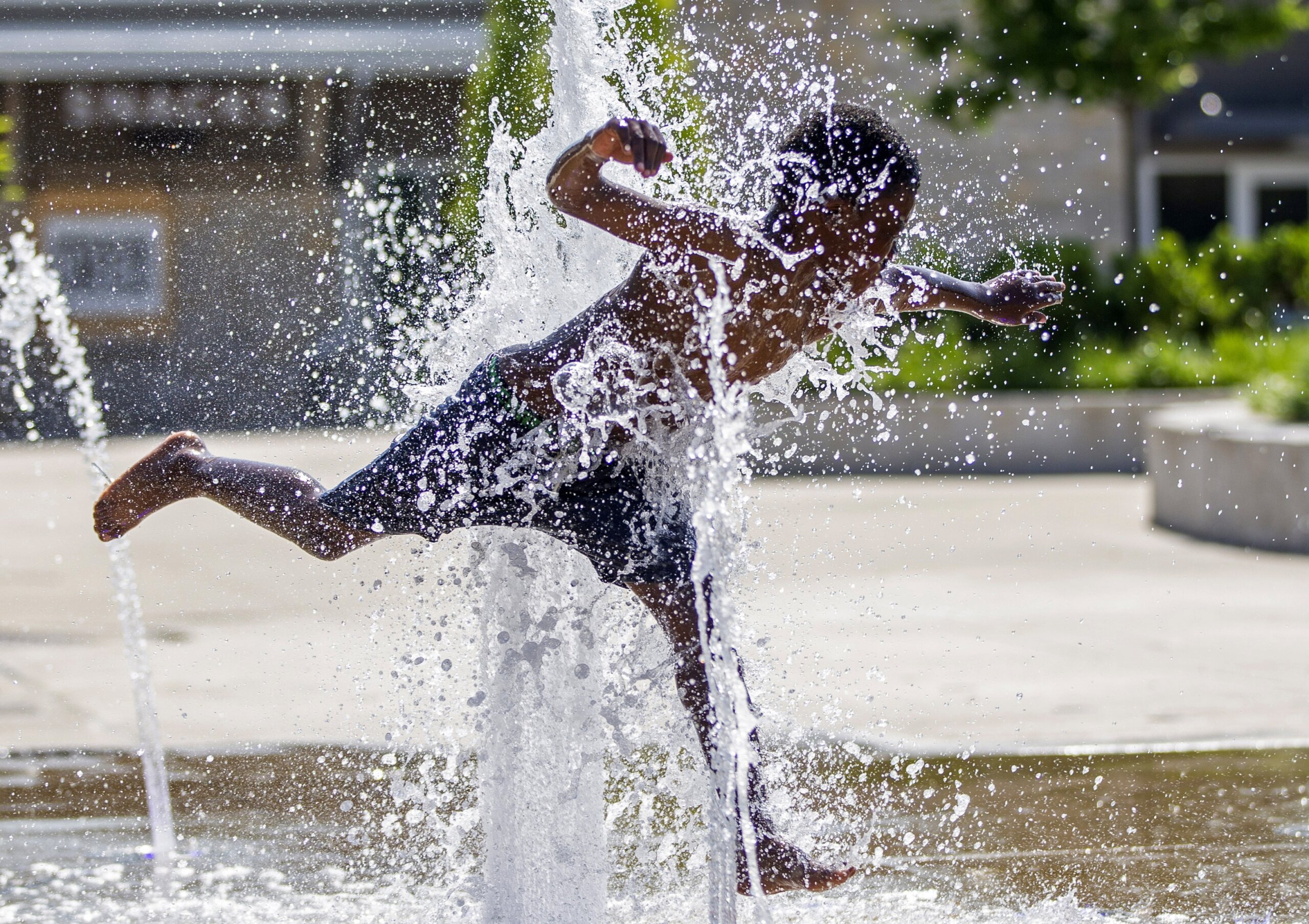 Heat wave keeps Midwest and South in its sticky grip WTOP News