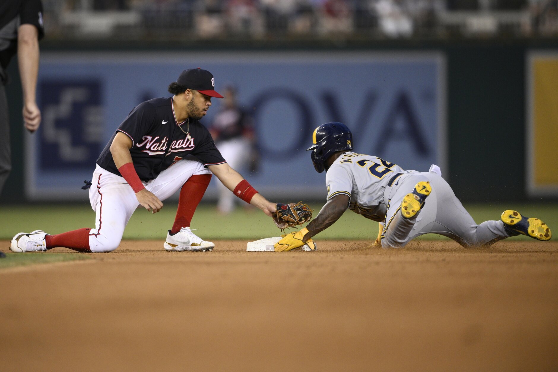 Milwaukee Brewers Catcher Extends Hitting Streak To Career High 10 Games