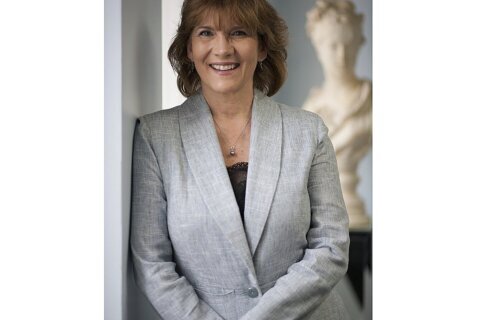 GOP’s Kathy Salvi to face Sen. Tammy Duckworth in November