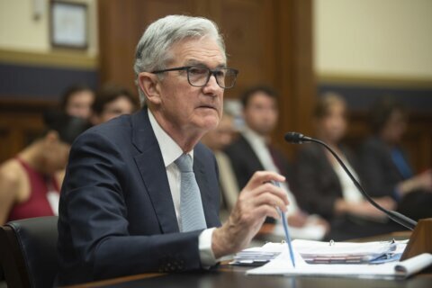 Powell: ‘No guarantee’ Fed can tame inflation, spare jobs