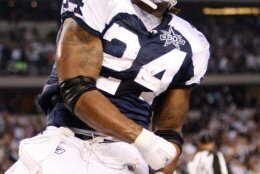 RIP Former Cowboys and Bears RB Marion Barber III 1983 2022 38