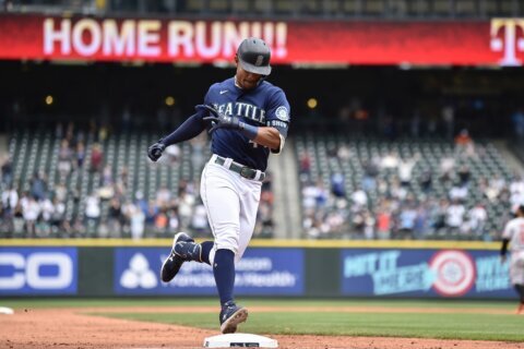 Julio Rodríguez hits 12th HR as Mariners topple Orioles 9-3