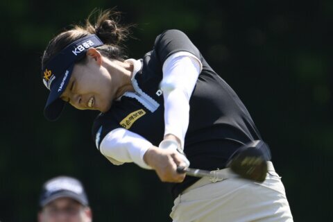 Chun perseveres, holds off Thompson to win Women’s PGA