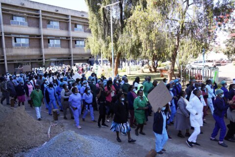 Nurses at Zimbabwe’s public hospitals strike for better pay