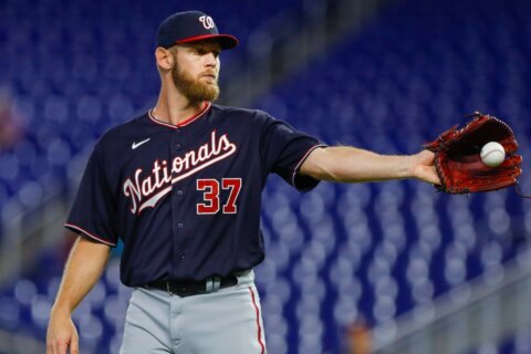Stephen Strasburg has rib injury ‘related’ to thoracic outlet syndrome surgery