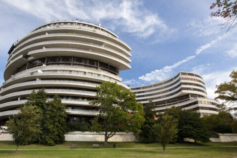 School Zone: How DC-area students learn about Watergate