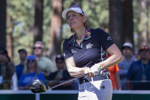 Annika Sorenstam back on top of LPGA Tour leaderboard