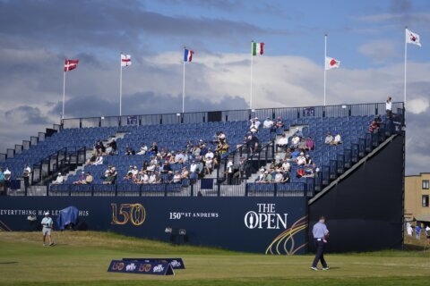 Finding a place to watch not always easy at British Open