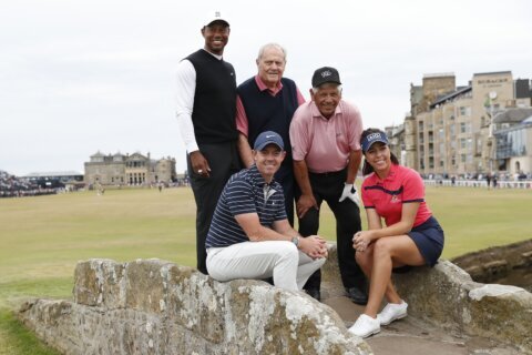 Tiger Woods part of celebration of champions at St. Andrews