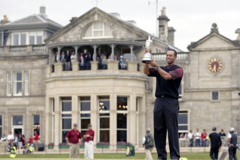 Tiger moments at St. Andrews about more than claret jugs