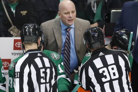 Bruins hire Montgomery as coach to replace Cassidy