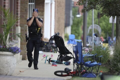 Police: Gunman fired 70 plus rounds at July 4 parade, 7 dead