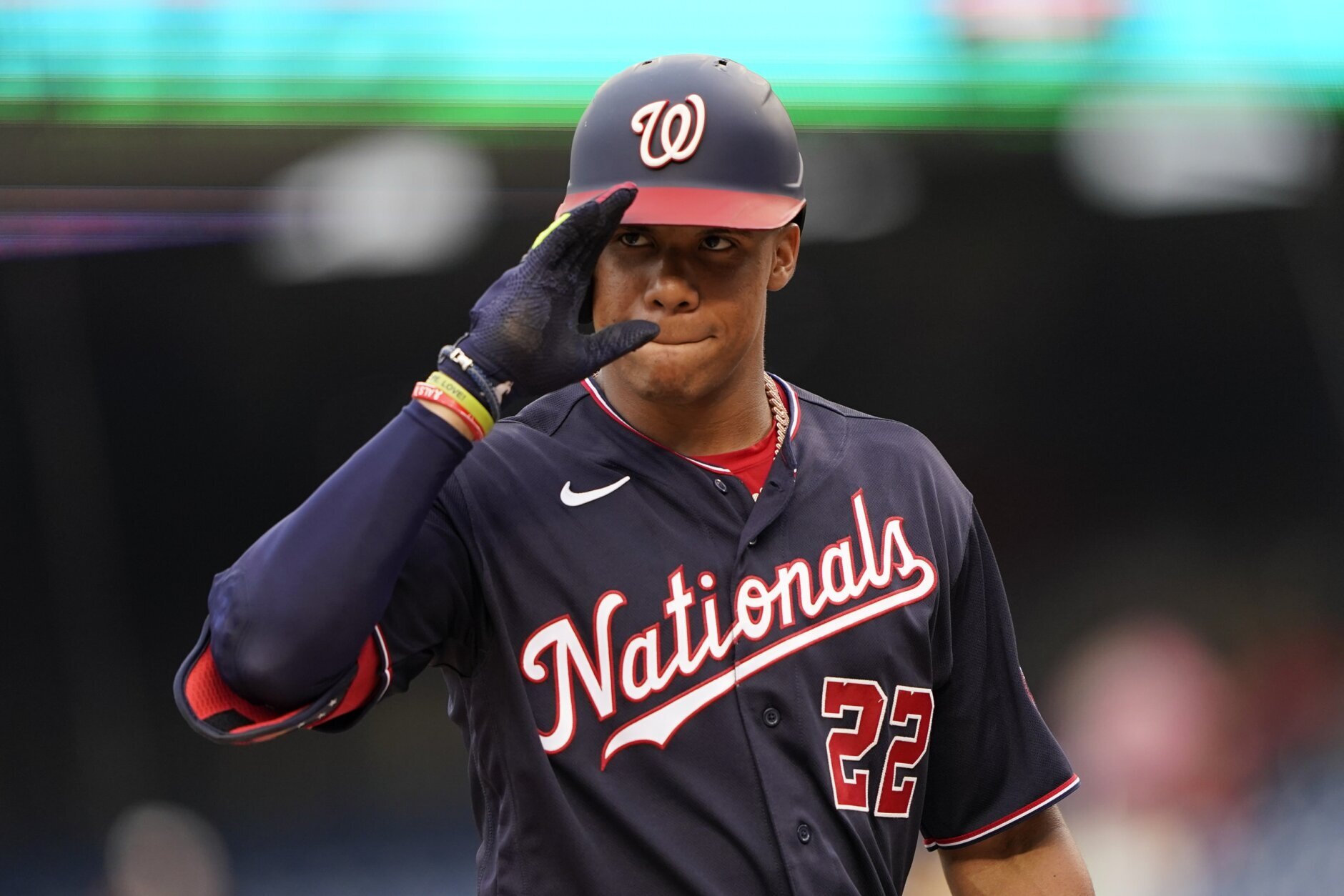 Robles homers in return to Nats' lineup in Game 3 of NLCS