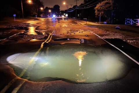 Telegraph Road closed in Fairfax Co. after water main break