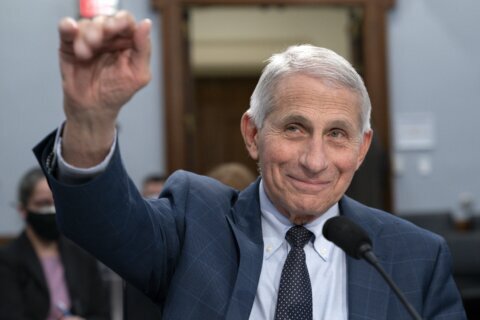WTOP interview: What Fauci says he’ll do after stepping down as top US infection expert